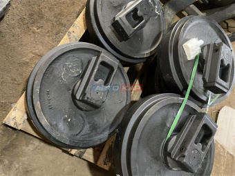 Колесо направляющее 20Y-30-00321
